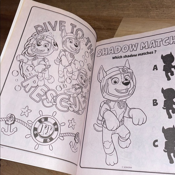Nickelodeon PAW Patrol Doggie Divers Coloring Book - Picture 6 of 16
